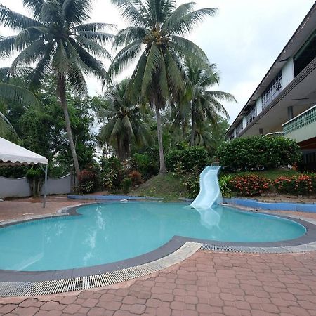 Super Oyo Capital O 90146 Alh Continental Resort Karak Bagian luar foto