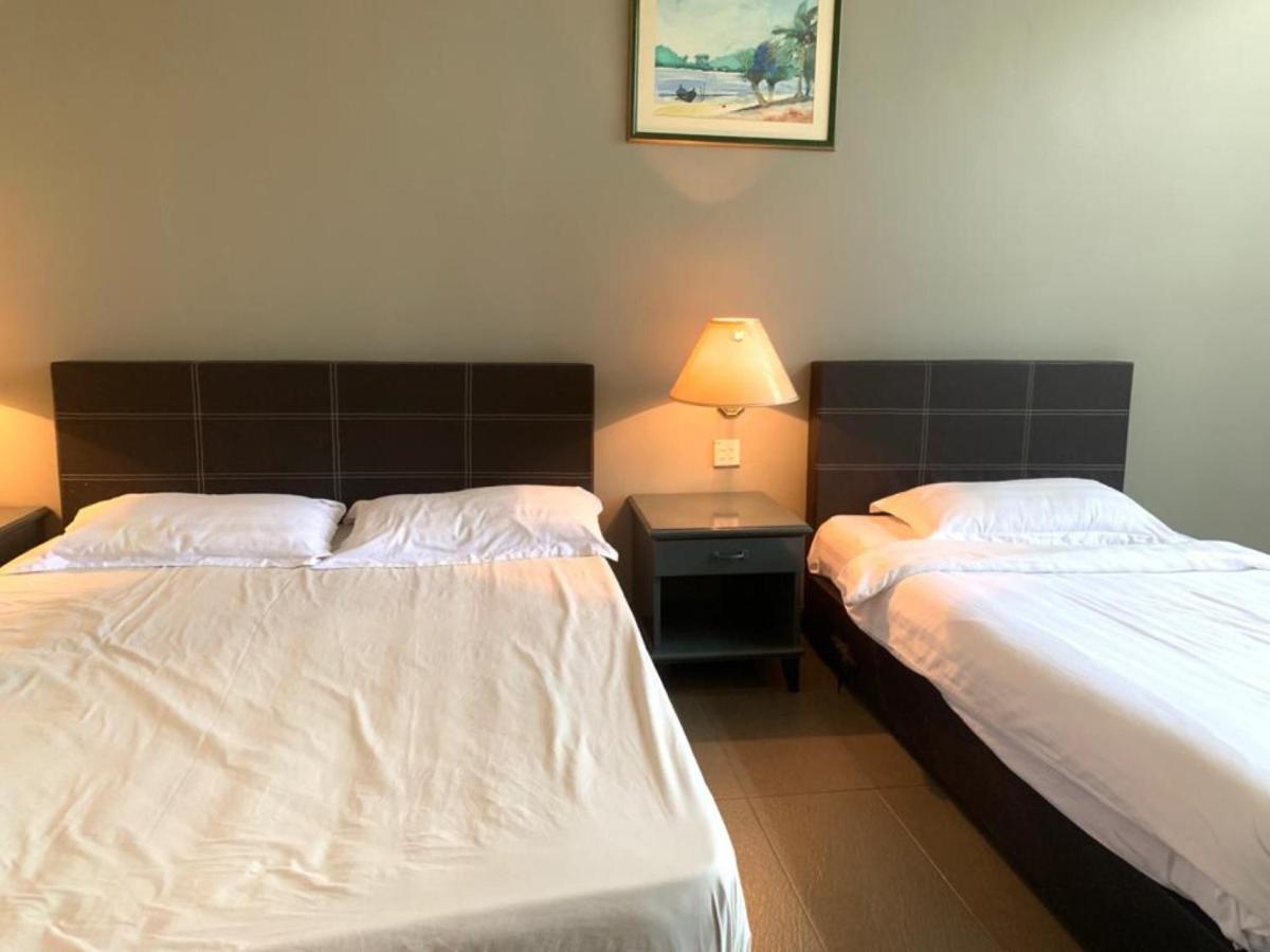 Super Oyo Capital O 90146 Alh Continental Resort Karak Bagian luar foto
